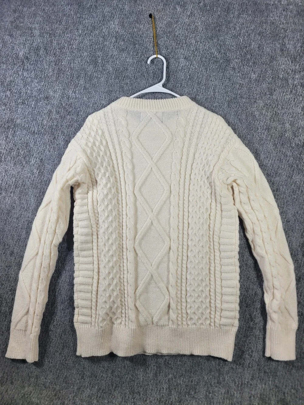 Aelfric Eden Rory Gilmore Cable Knit Sweater NWT Cream White Pullover Small
